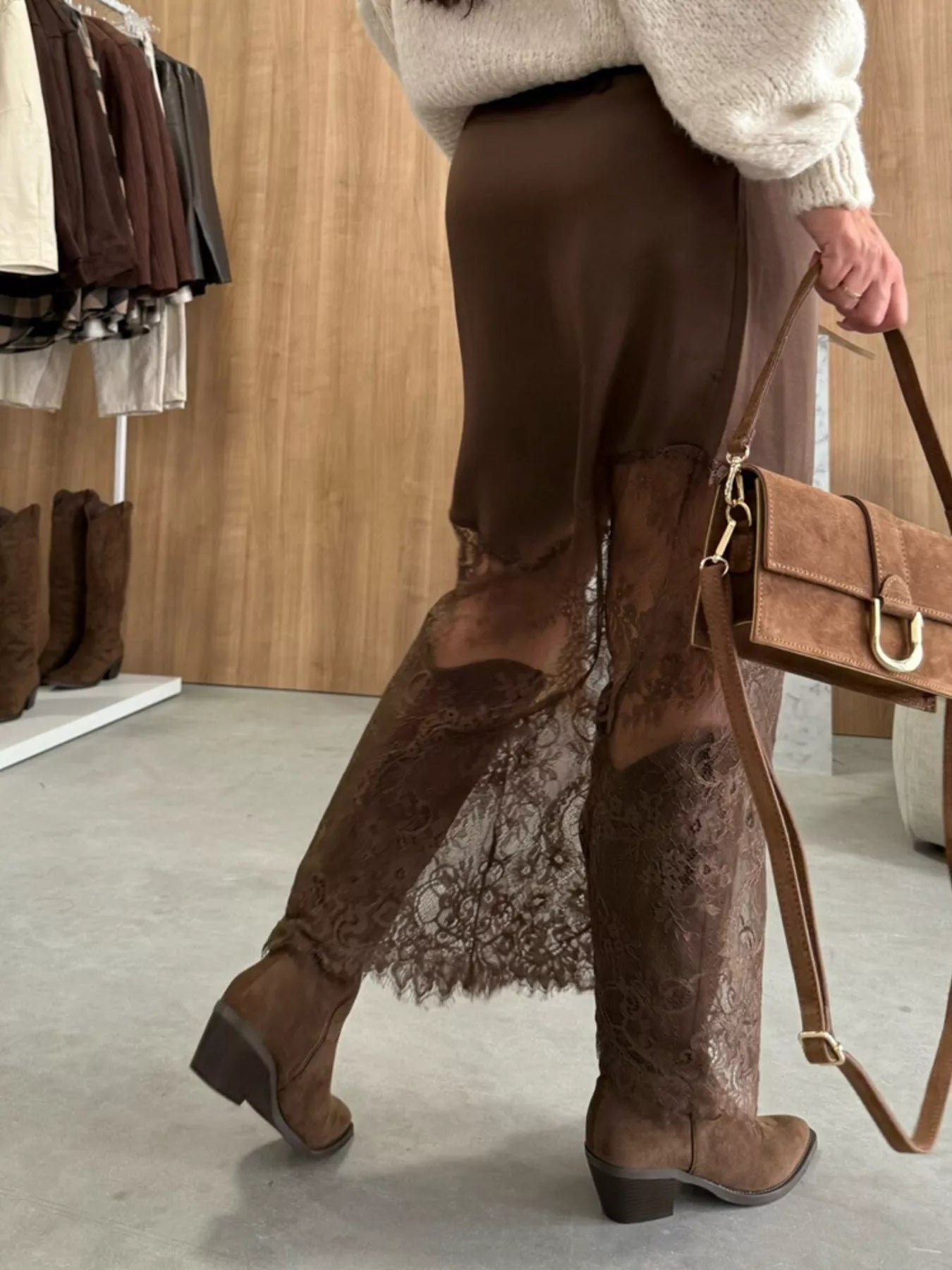 ad5c46b91b2046f7a0f4540b07ac8545-Max-Origin